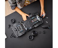 LEGO Technic 42127 THE BATMAN-BATMOBILE - 1030808 - zdjęcie 2